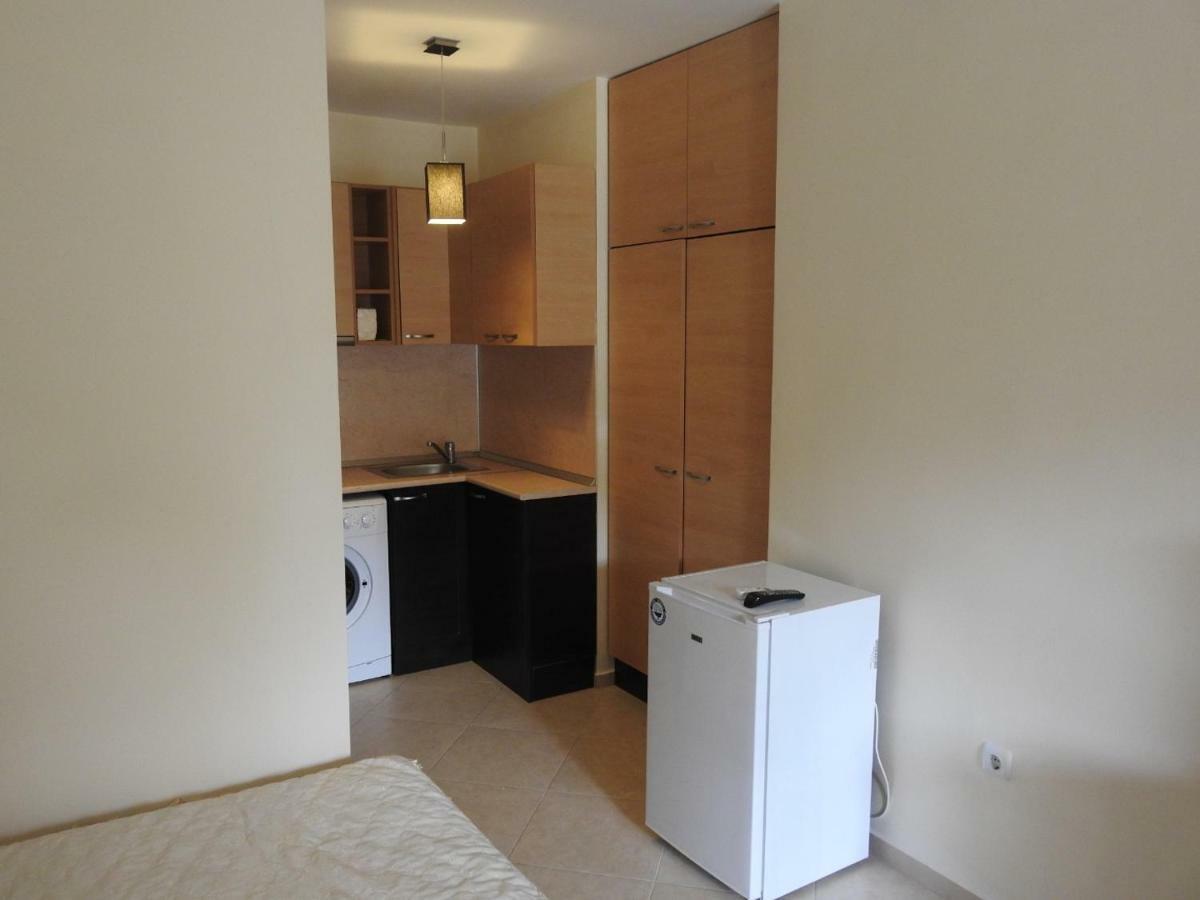 Cascadas Studio Apartment Sunny Beach Exterior photo